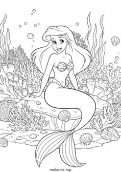 Русалонька на морському дні